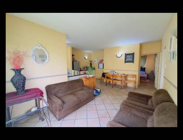 2 BEDROOM APARTMENT FOR SALE IN ALBERTON NORTH